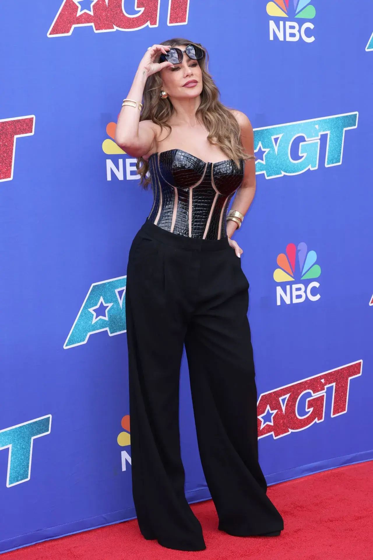 SOFIA VERGARA STILLS AT AGT SEASON 19 2024 RED CARPET IN PASADENA 8